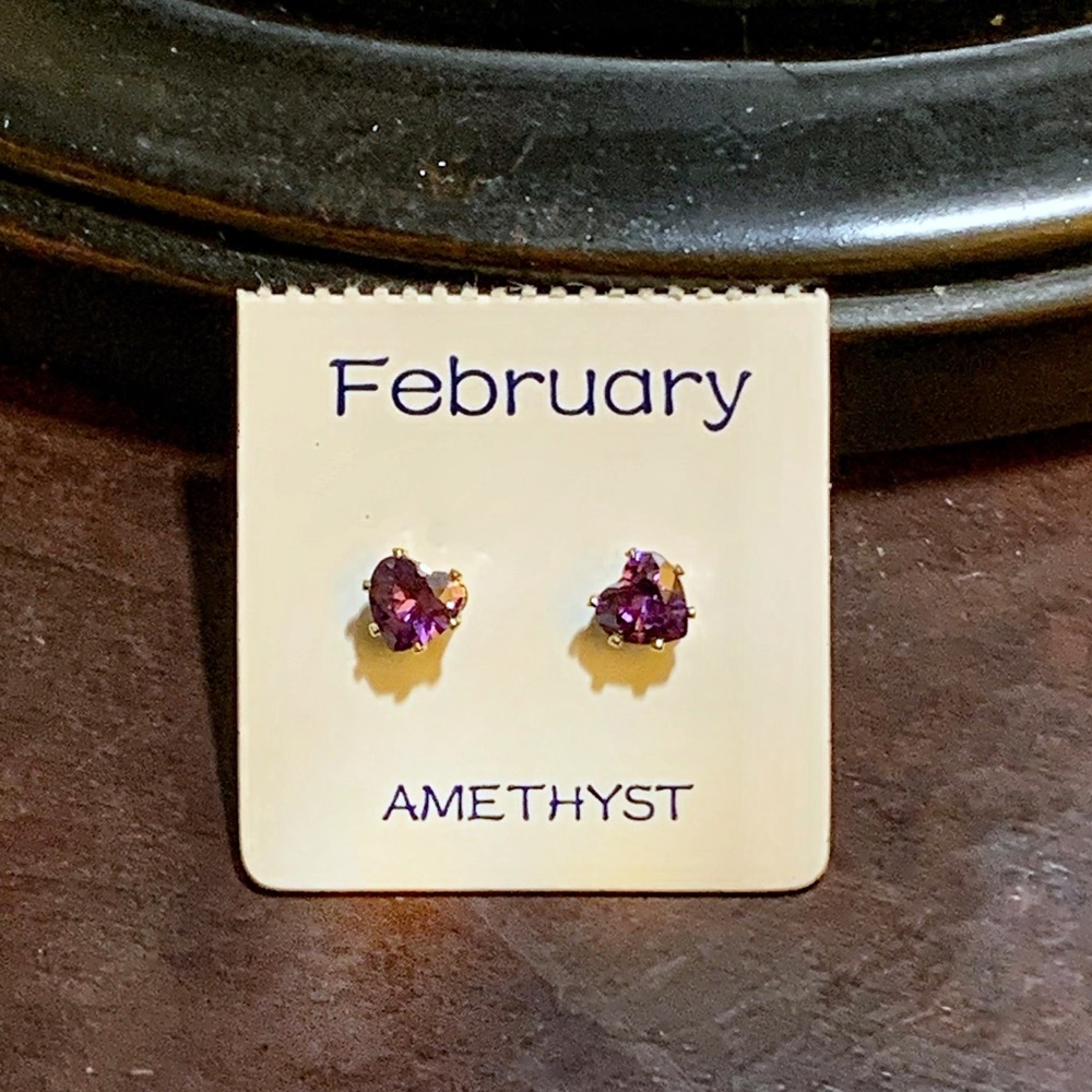 NWT ❤️Gold plated crystal heart studs for birthday month FEBRUARY